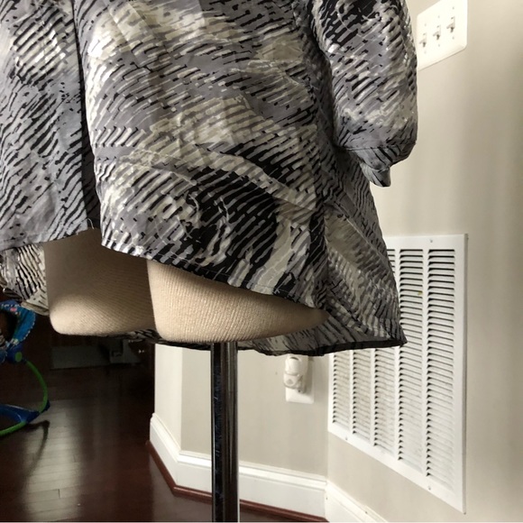 Beautiful Hi Lo Shirt - Picture 8 of 10